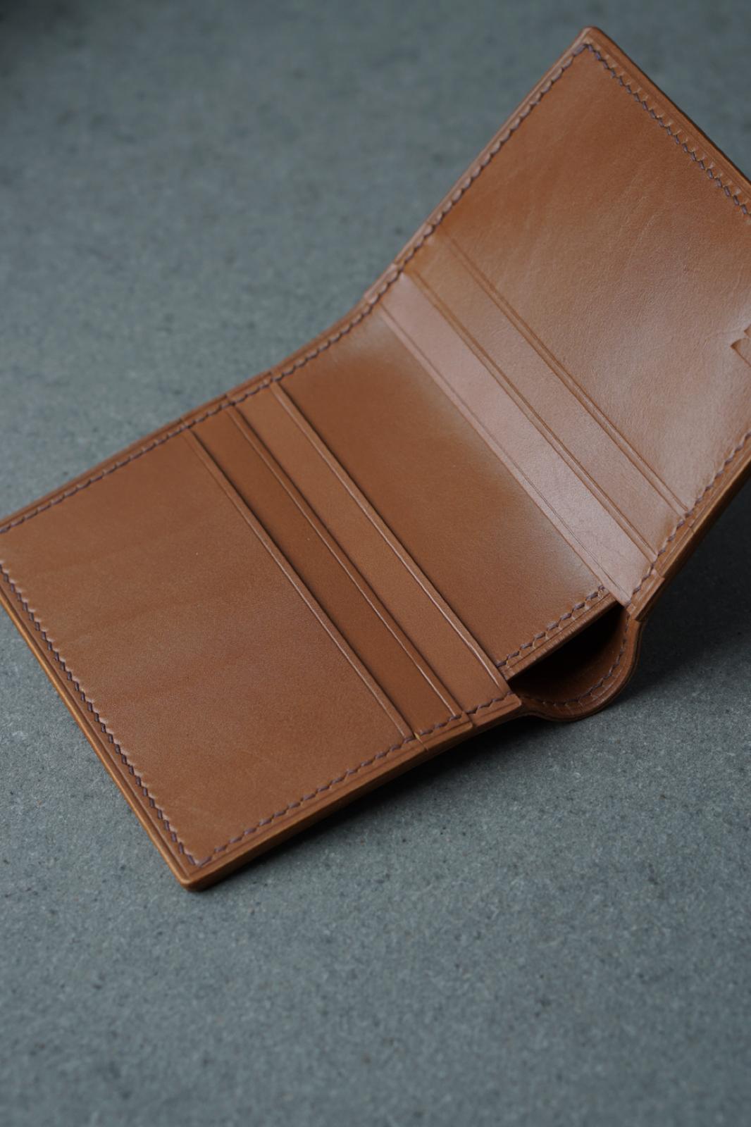 Portofel din piele lucrat 100% manual din piele