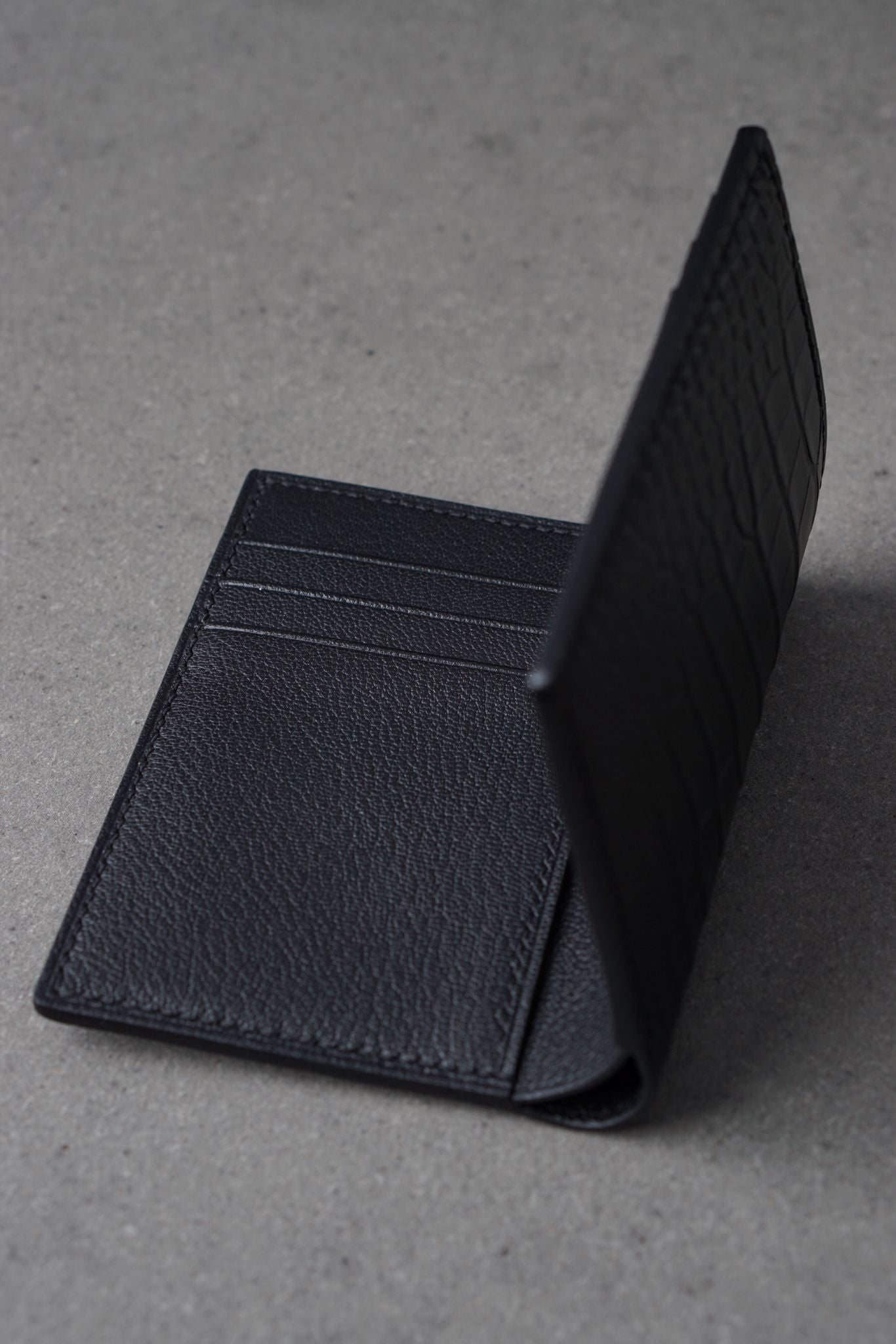 Portofel din piele de ALIGATOR lucrat 100% manual, Negru