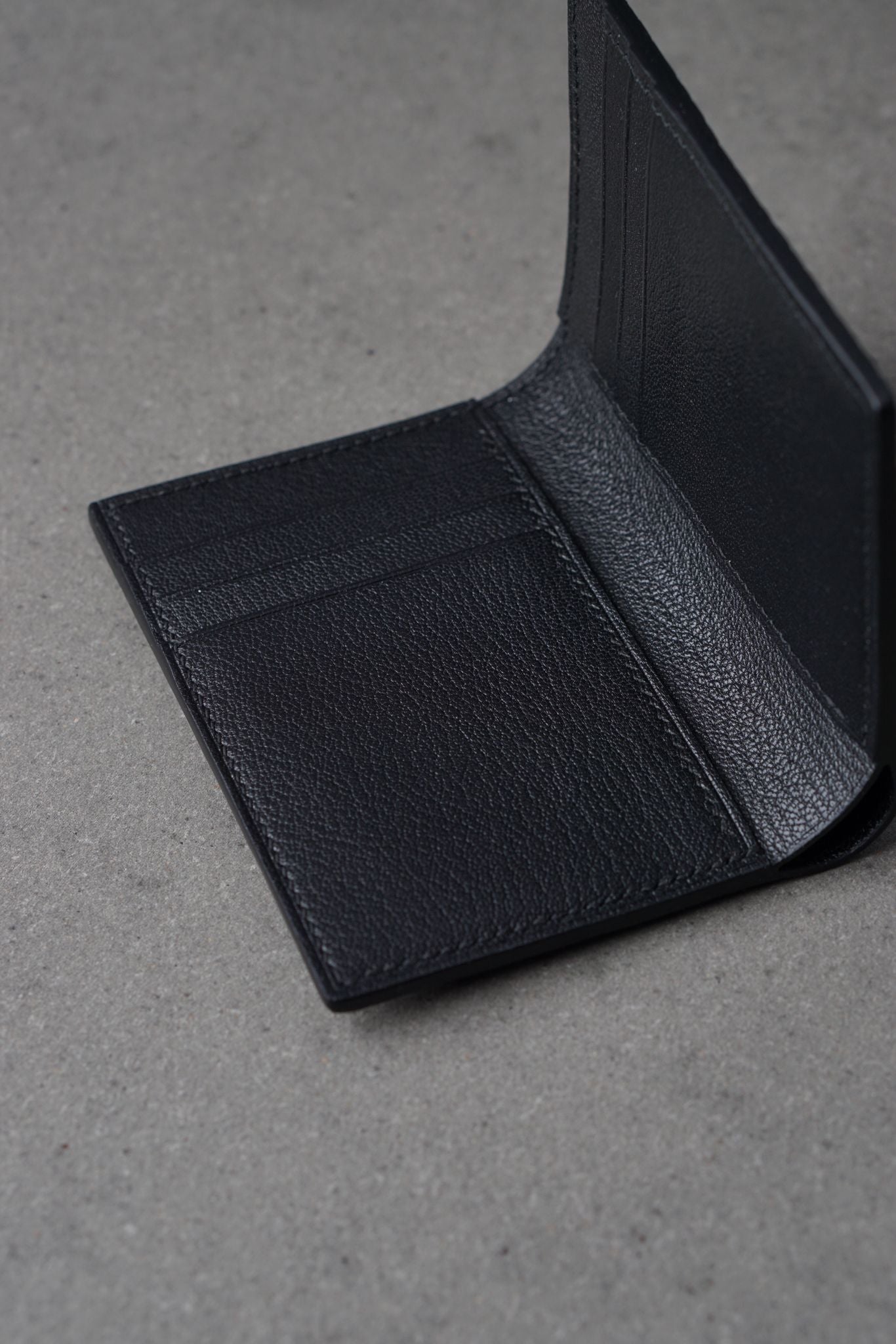 Portofel din piele de ALIGATOR lucrat 100% manual, Negru