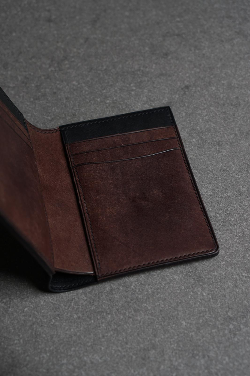 Portofel lucrat 100% manual din piele Pueblo neagra+maro, Badalassi Carlo