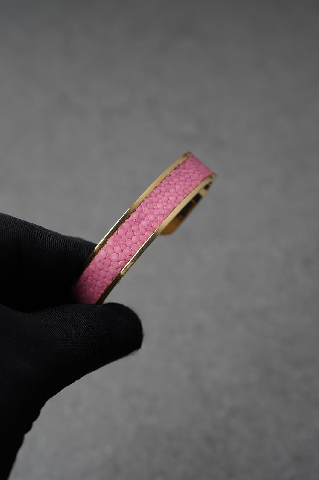 Bratara dama din inox 316 L cu insertie de piele roz