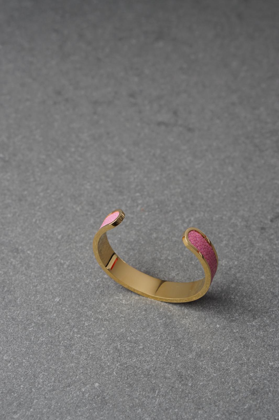 Bratara dama din inox 316 L cu insertie de piele roz