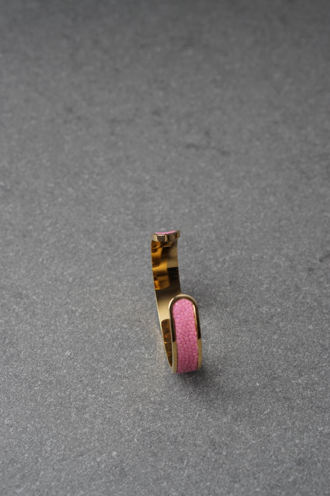 Bratara dama din inox 316 L cu insertie de piele roz