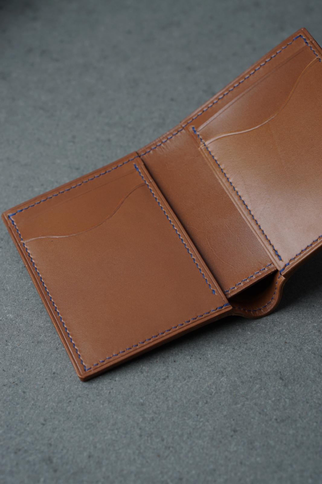 Portofel din piele lucrat 100% manual din piele