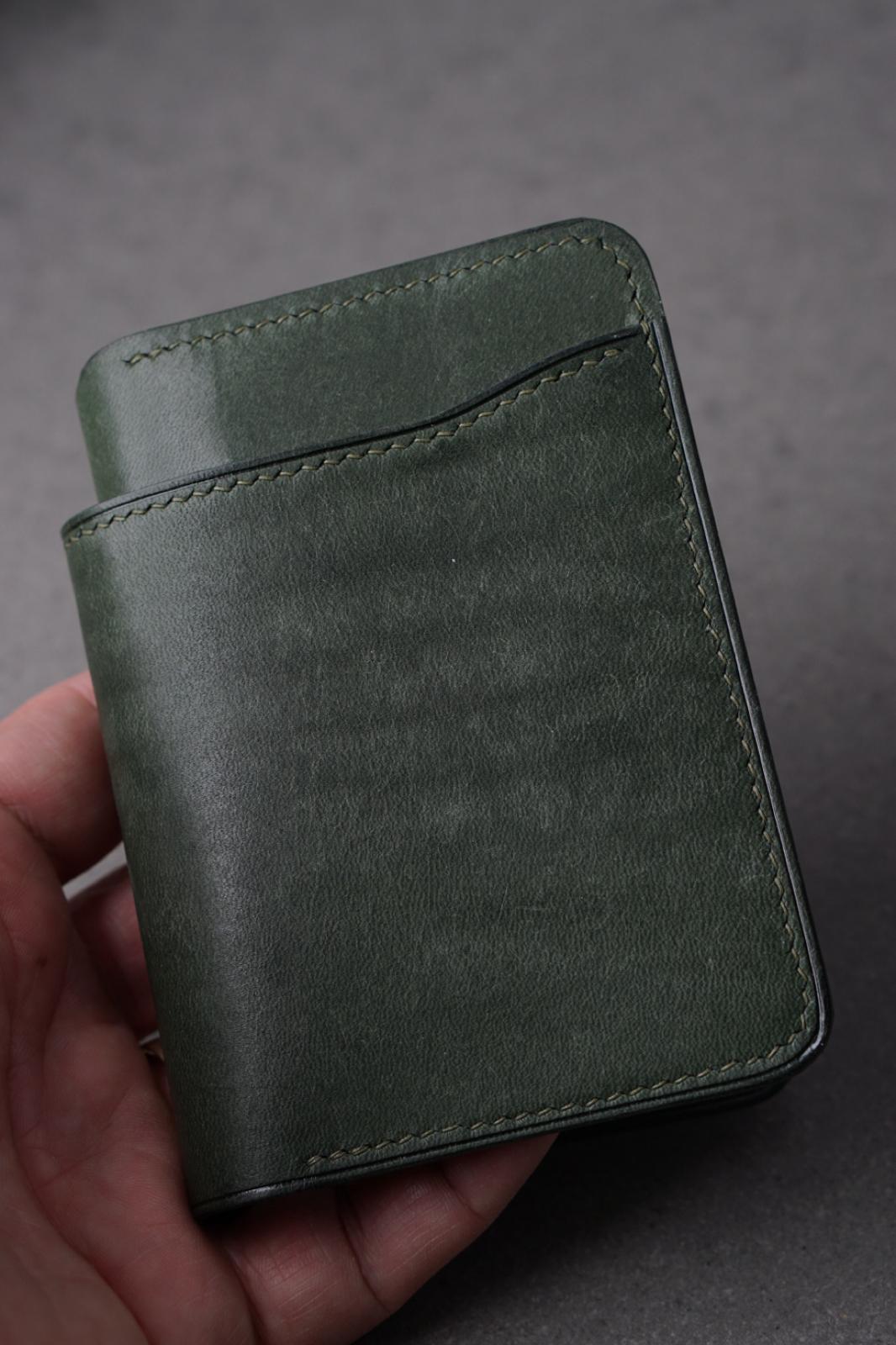 Portofel din piele lucrat 100% manual din piele MB Pellami Verde