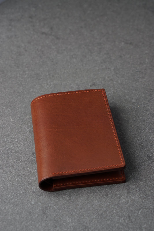 Portofel din piele lucrat 100% manual din piele maro