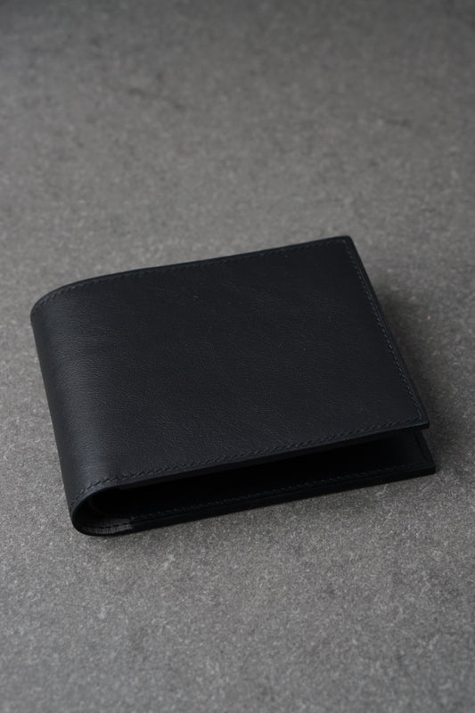 Portofel din piele lucrat 100% manual din piele culoarea neagra