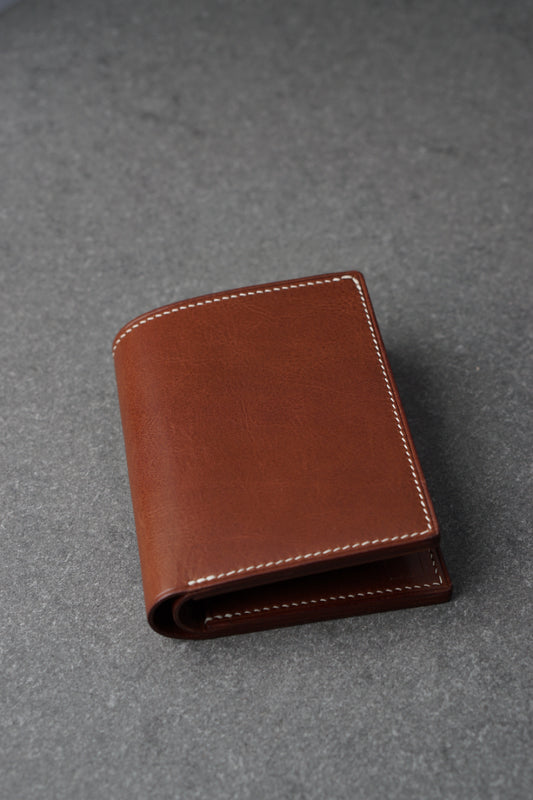 Portofel din piele lucrat 100% manual din piele maro